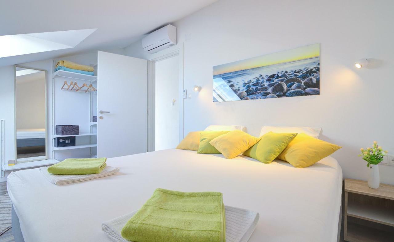 Apartment Segnia سينج المظهر الخارجي الصورة