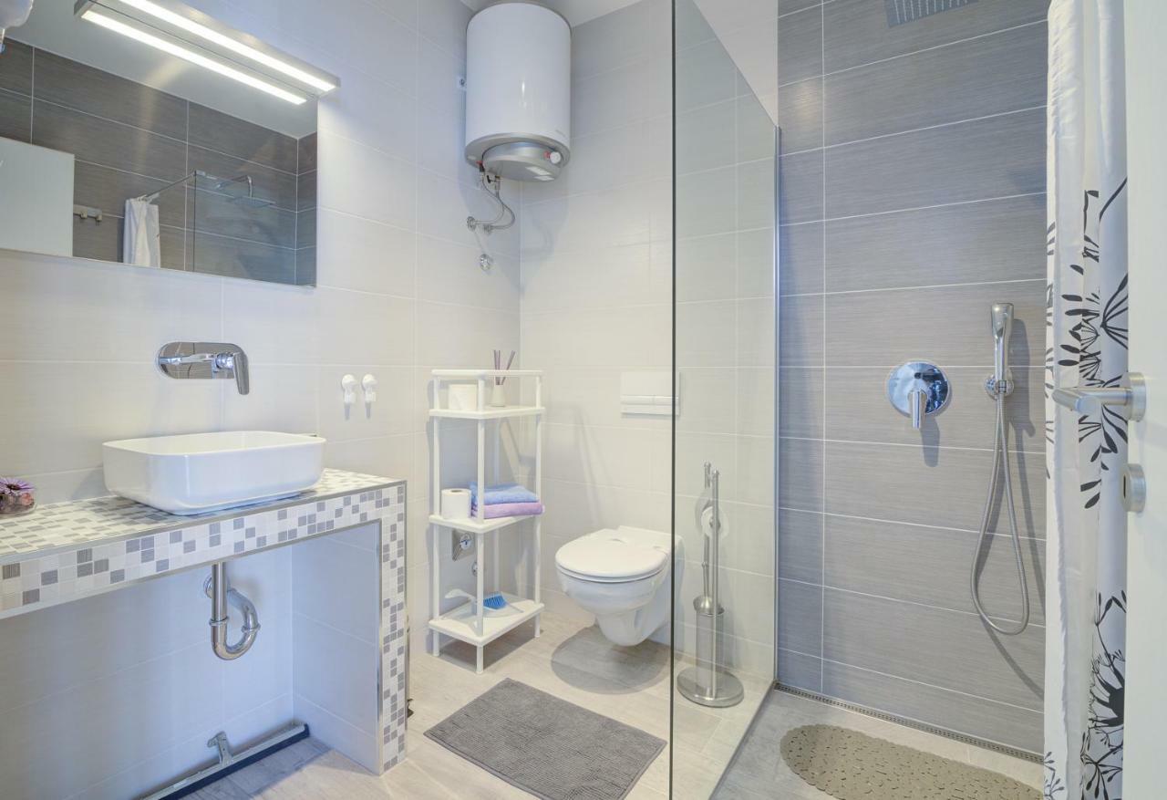 Apartment Segnia سينج المظهر الخارجي الصورة